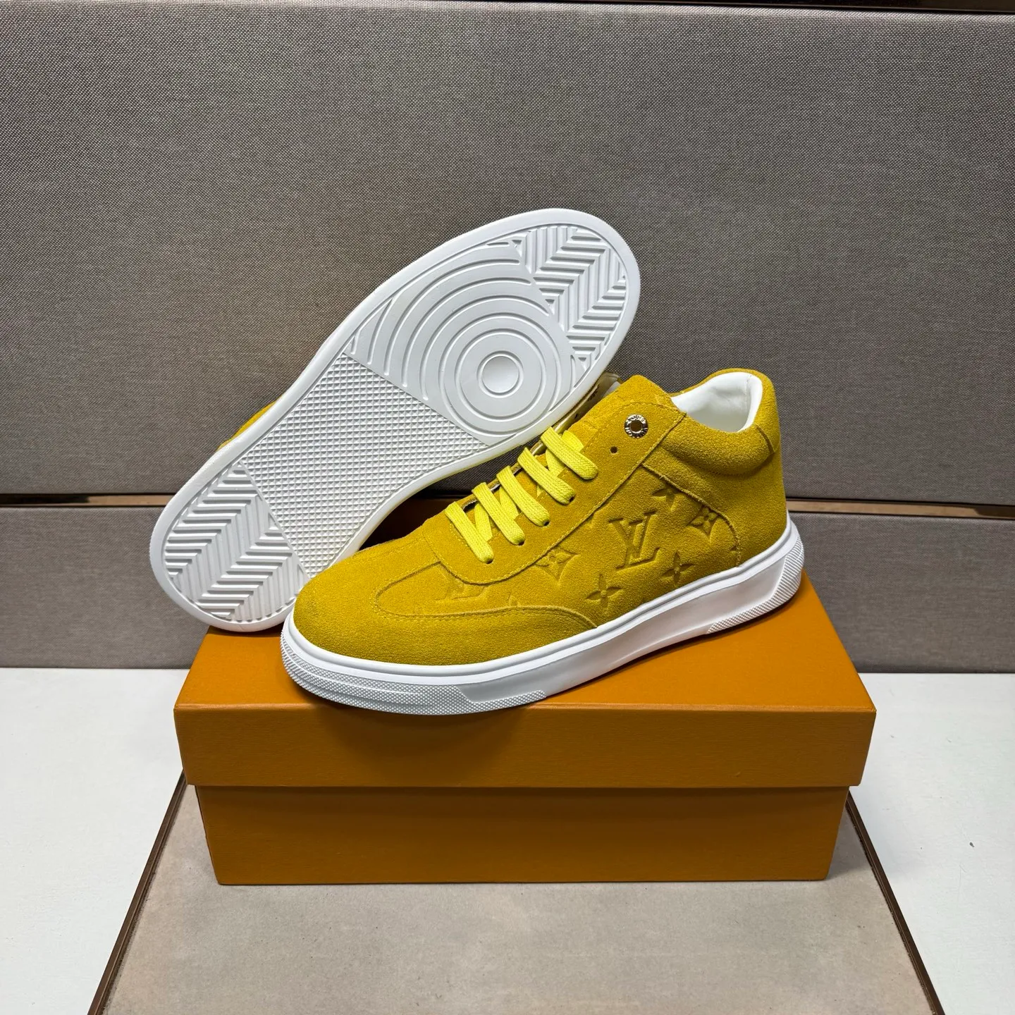 Men's men's shoes 💰pp420 [LV～] Men's casual shoes 2025z cabinet sales simultaneously 🔶Size: 38-44#️⃣ 🔷3 colors🔜The upper is made of multi-material splicing ➕Genuine leather lining, comfortable and breathable, sole: original comfortable and wear-resistant outsole, ⚠️real thing📱photographed🎬real thing is better📢📢📢